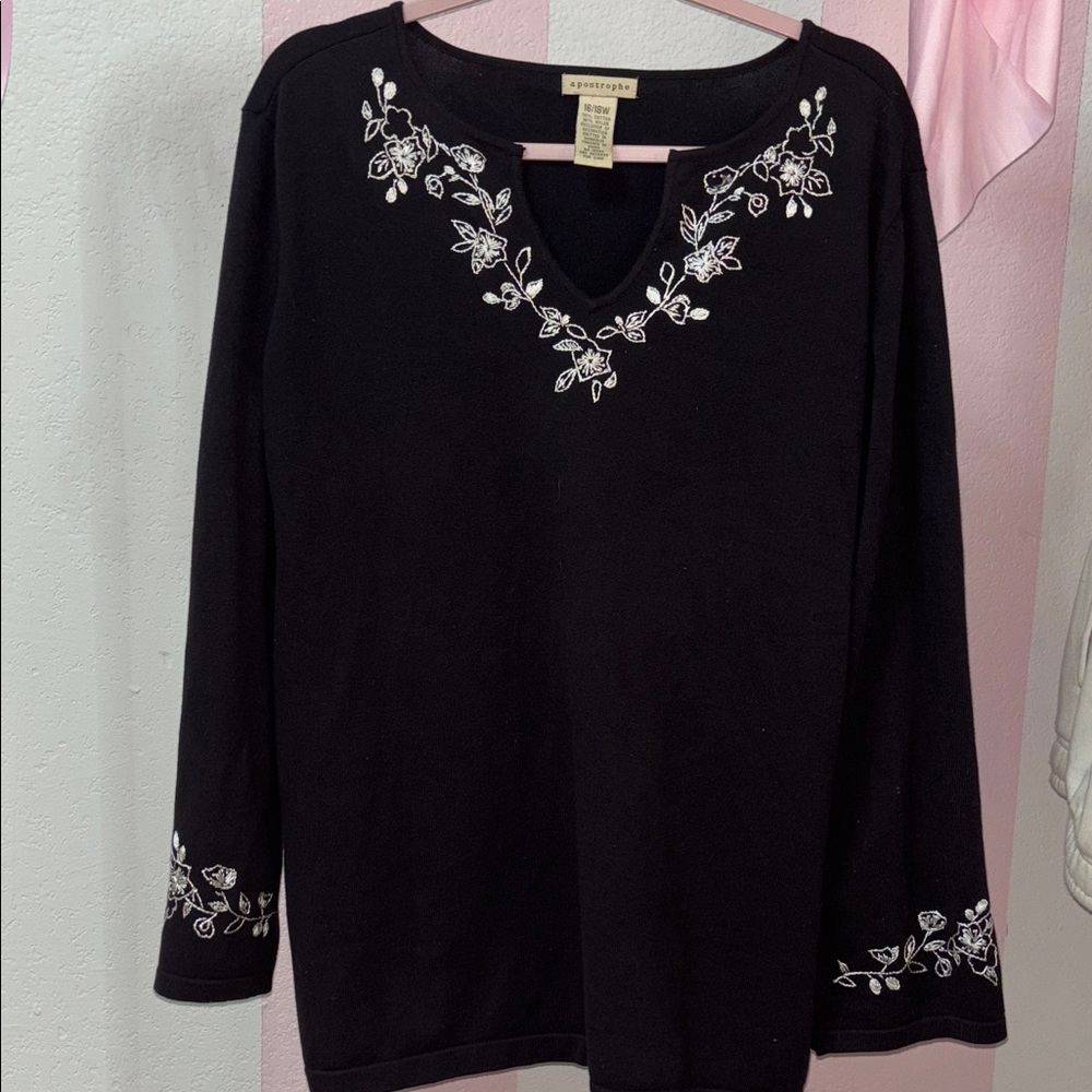 Apostrophe Black Top with White Floral Detail